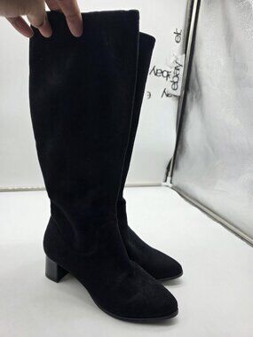 Trotters Boots Womens Size 7 Black Faux Suede Knee High Block Heel Zip T1956-013